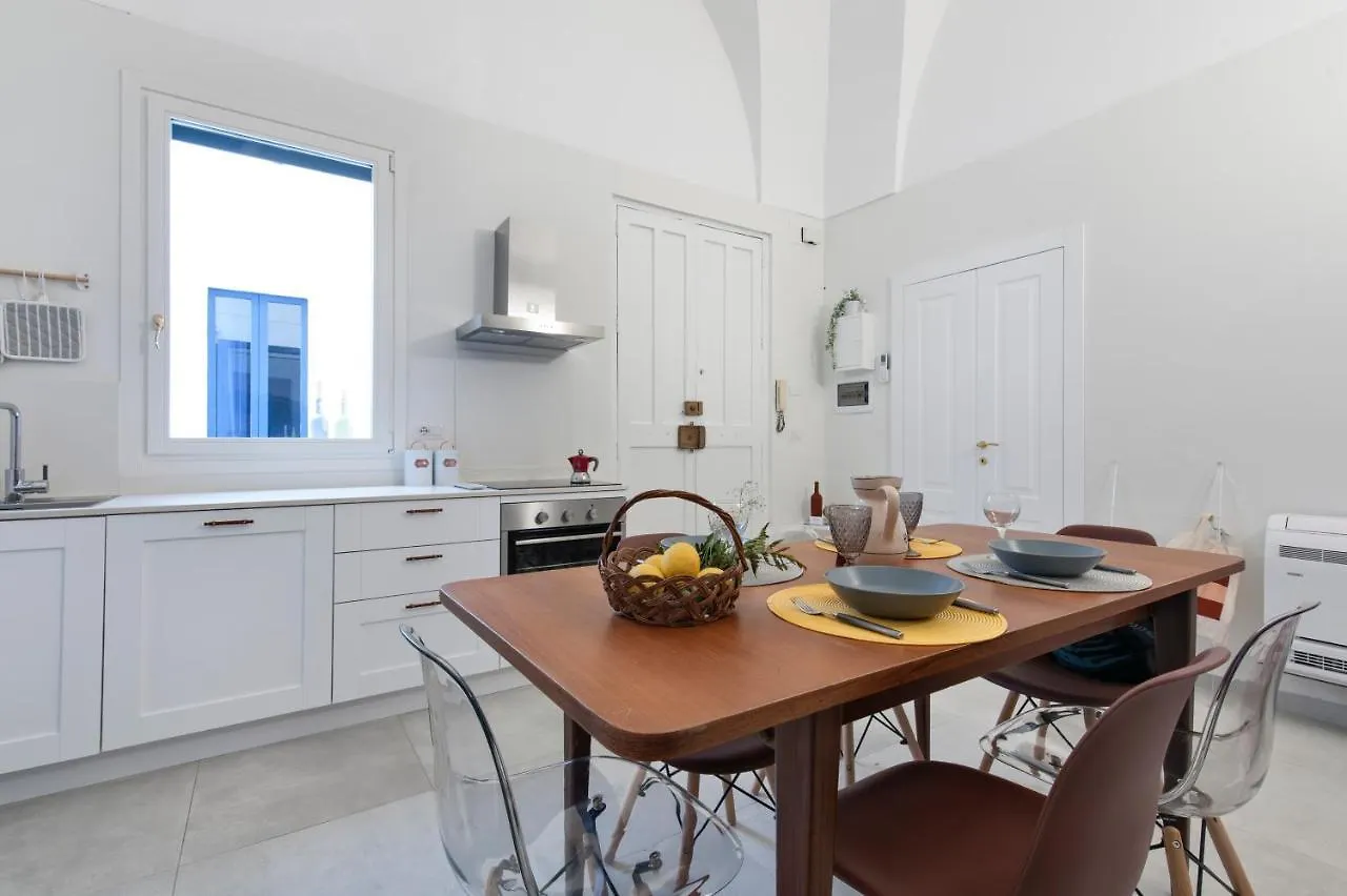 La Galla House - Sit Apartment Λέτσε